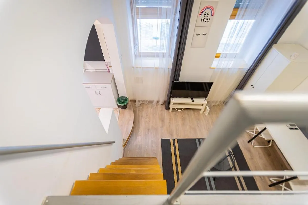 Cool Apartment In The Downtown, Eduardo Budapest