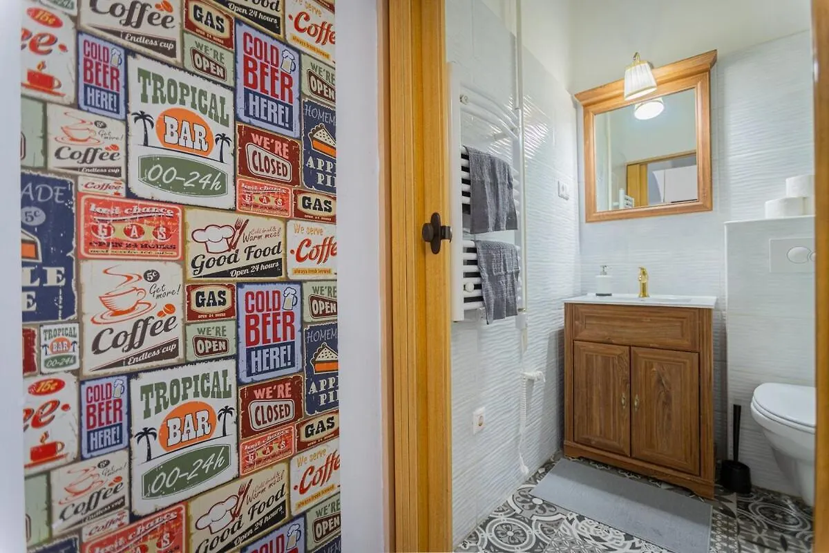 Cool Apartment In The Downtown, Eduardo Budapest Ungheria
